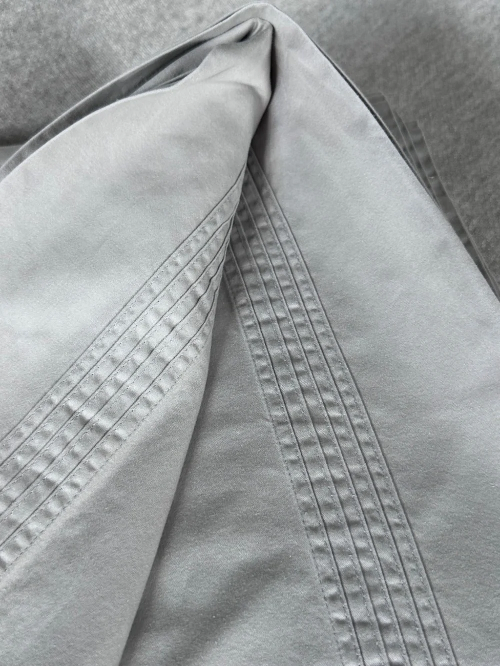 Pottery Barn: King Flat Sheet + 2 King Pillowcases Set